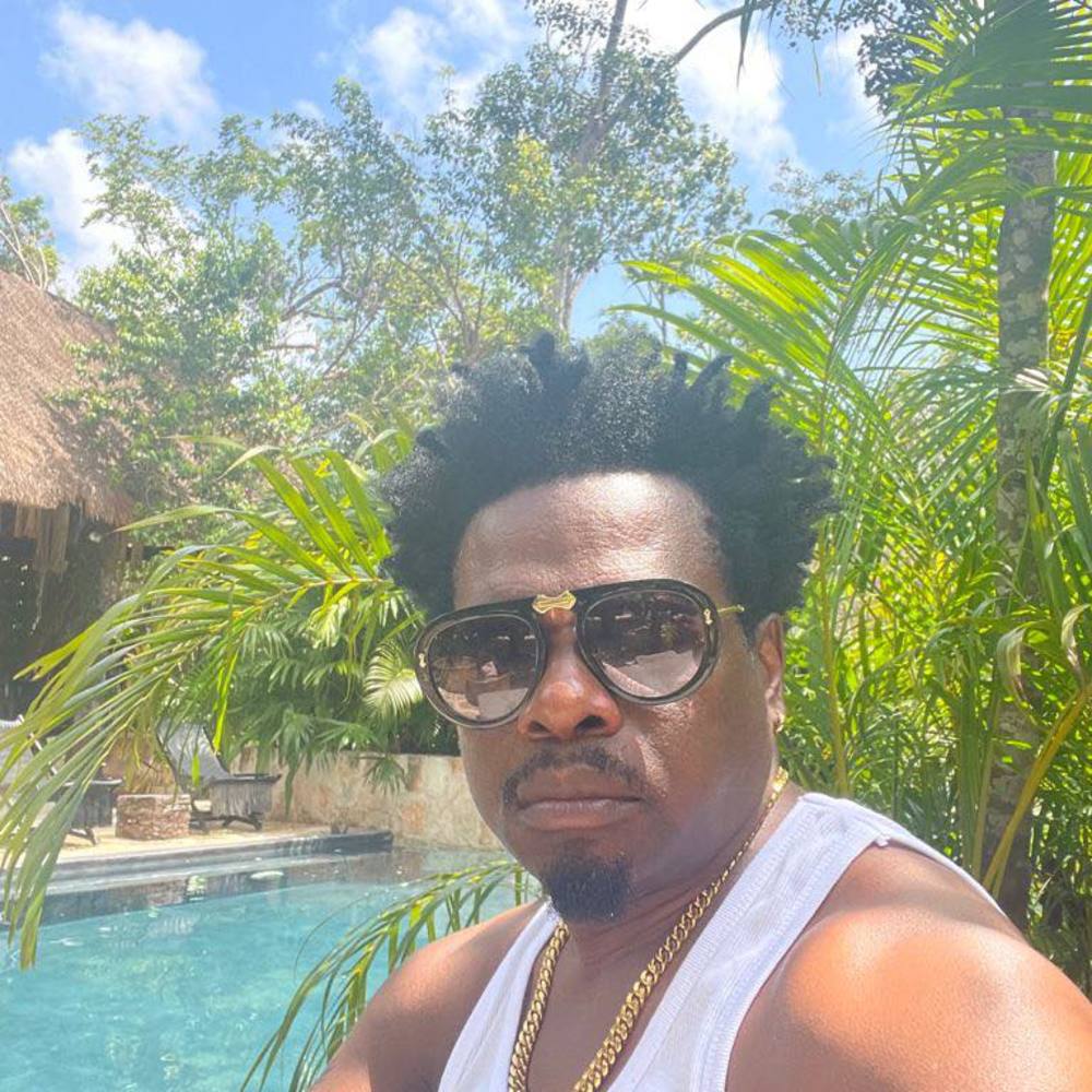 Meet your Posher, Tony